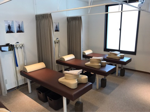 新潟名倉堂鍼灸整骨院　院内